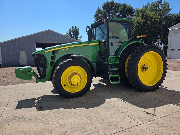 2006-john-deere-8430-image-23