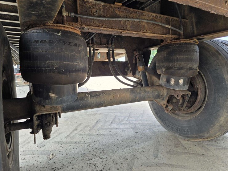 1998-transcraft-eagle-aluminum-flat-bed-trailer,-spread-axle,-11r22.5-tires-on-all-aluminum-rims,-ne-image-17