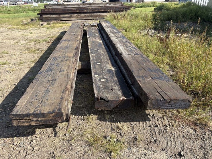 (5)-6”x21”x25.5’-creosote-bridge-planks-image-1
