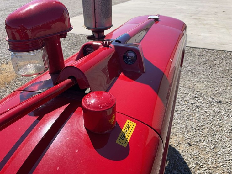 1950-ih-farmall-m-image-26