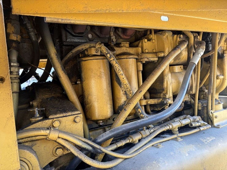 allis-chalmers-745-wheel-loader,-23.5-25-tires,-20-ply-fronts,-16-ply-rears,-115”-material-bucket,-w-image-26