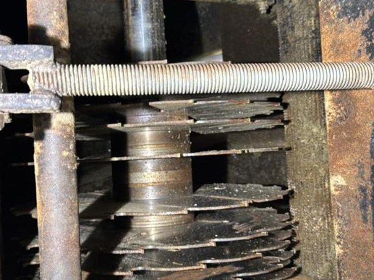 #117-•-gangsaw/edger-combo-image-12