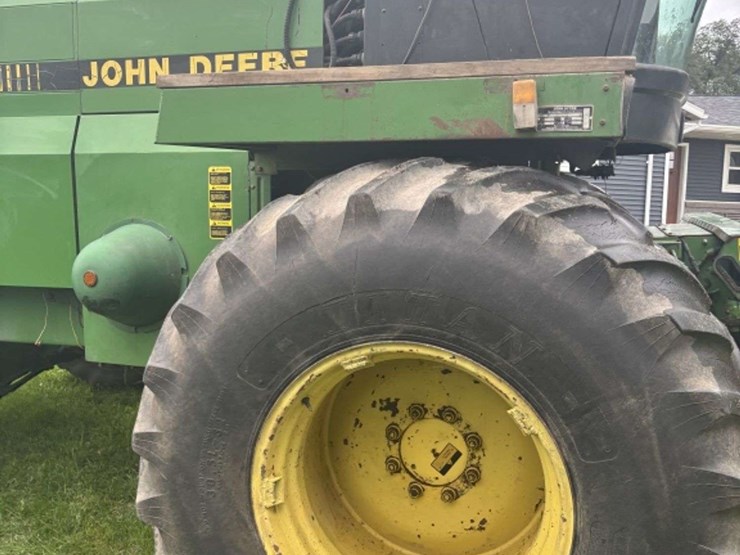 john-deere-6810-image-5