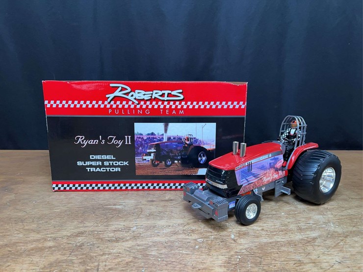 1/16-case-ih-mx270-ryan's-toy-ii-puller-nib-sc-image-1