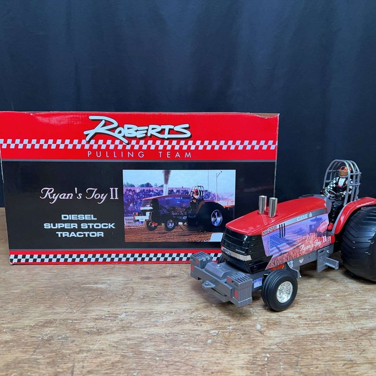 1/16 Case-IH MX270 Ryan's Toy II Puller NIB SC