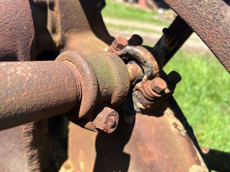 massey-ferguson-4-image-81