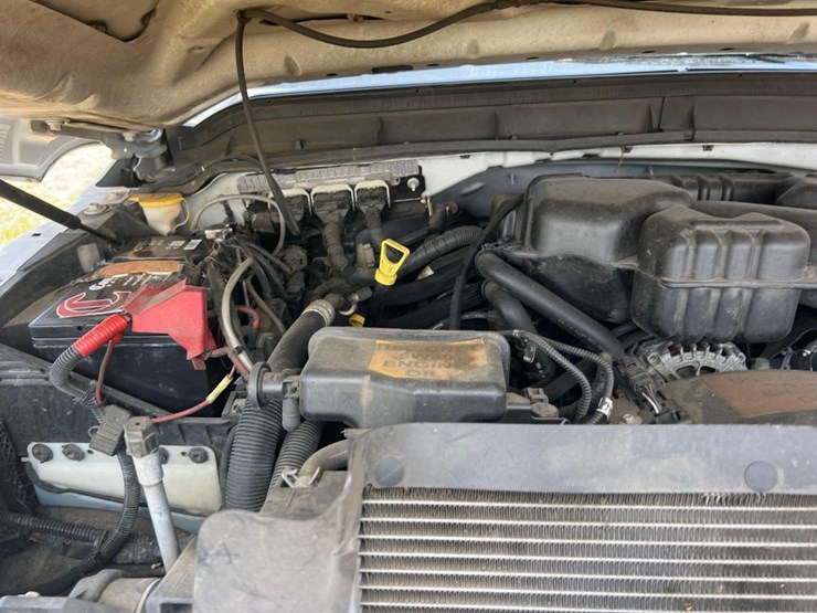 2016-ford-f250-xl-image-11