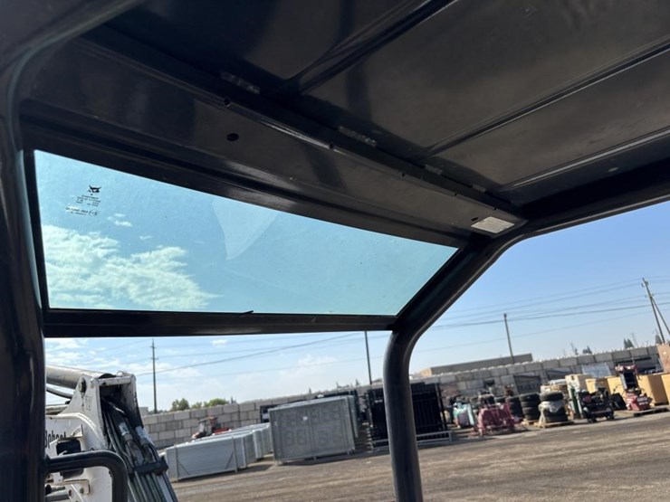 2014-bobcat-e35i-image-40