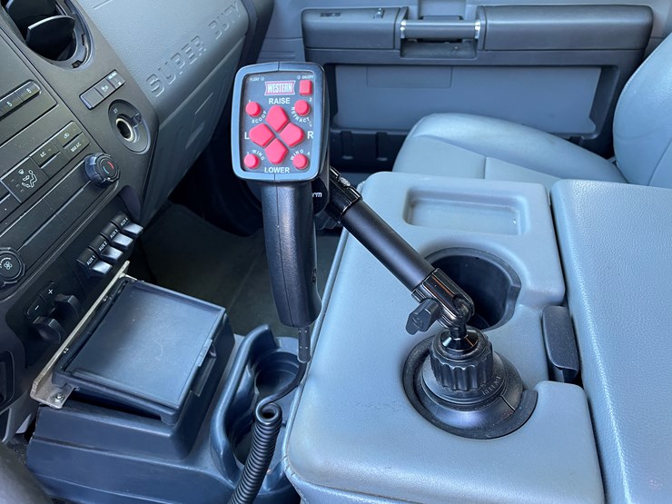 2016-ford-f250-xl-image-51