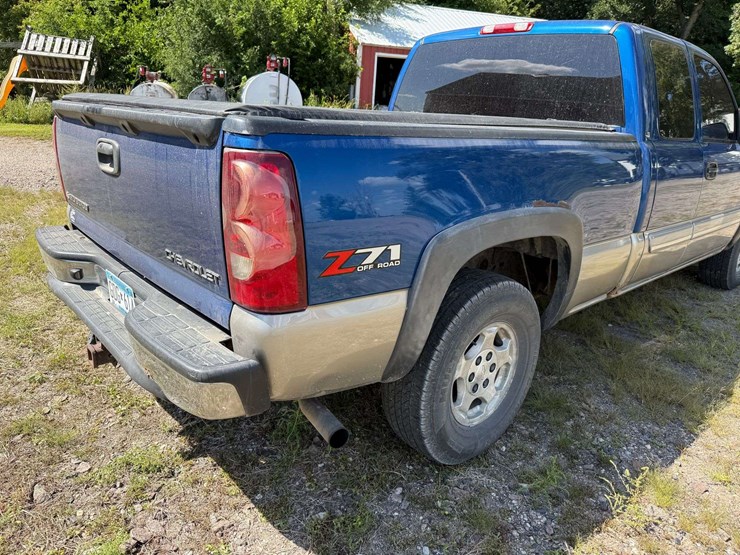 2003-chevrolet-1500-image-27