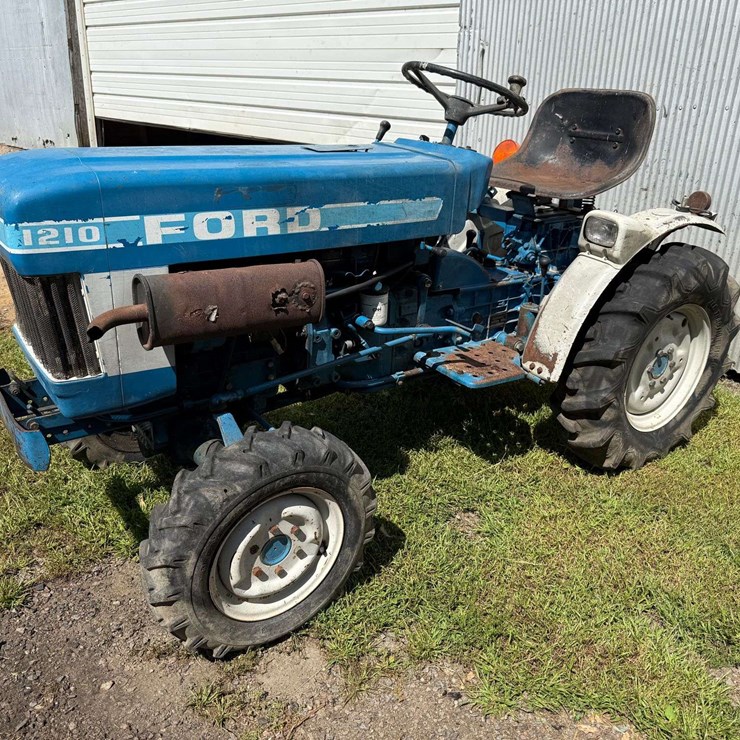 FORD 1210