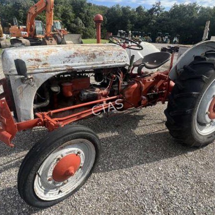 FORD TRACTOR