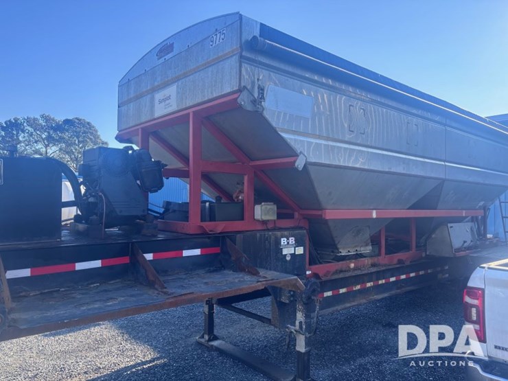 2014-b&b-dry-trailer-(dr12057-unit-9775)-image-1