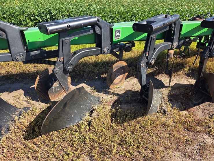 john-deere-2800-image-4