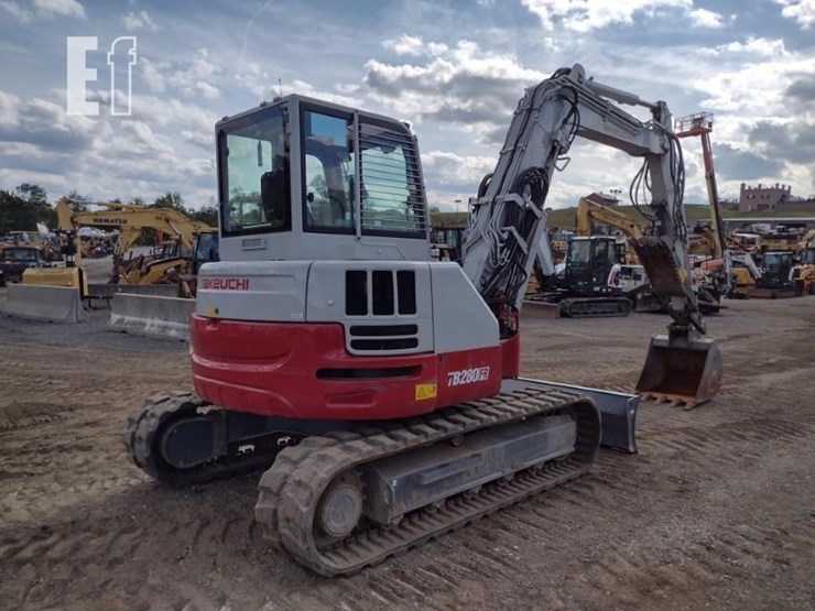 2023-takeuchi-tb280fr-image-47