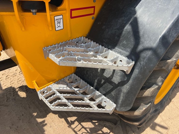 jcb-409-image-15