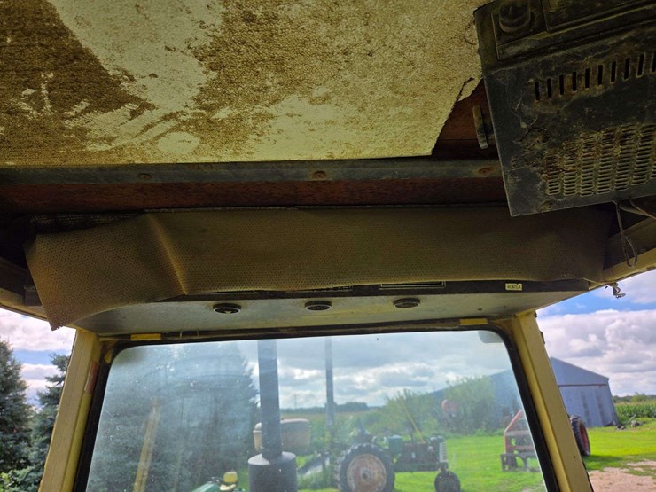 john-deere-4020-image-38