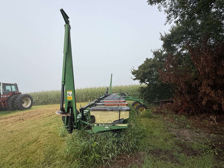 2006-john-deere-7300-image-7