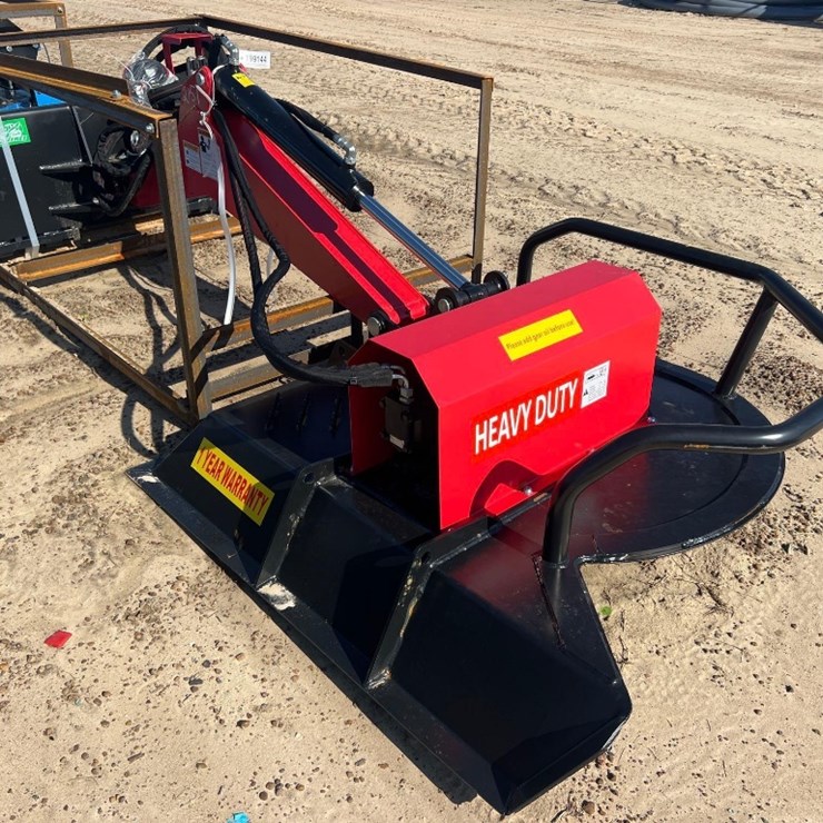 UNUSED RAYTREE RABC44-44" ARTICULATING BRUSH CUTTE