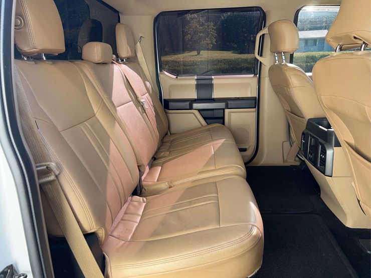 2017-ford-f150-image-13