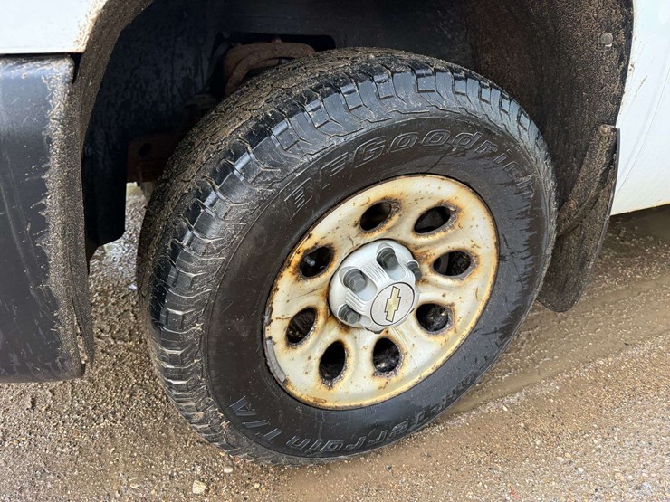 2009-chevrolet-1500-image-10