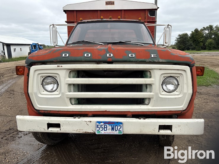 1975-dodge-d600-image-11
