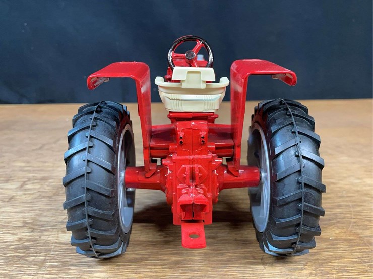 1/16-farmall-706-firestone-nib-ertl-image-6