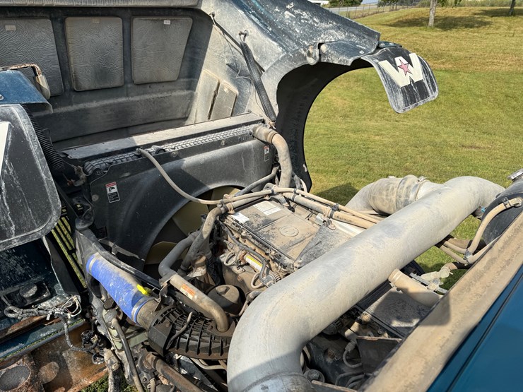 western-star-4900-image-30