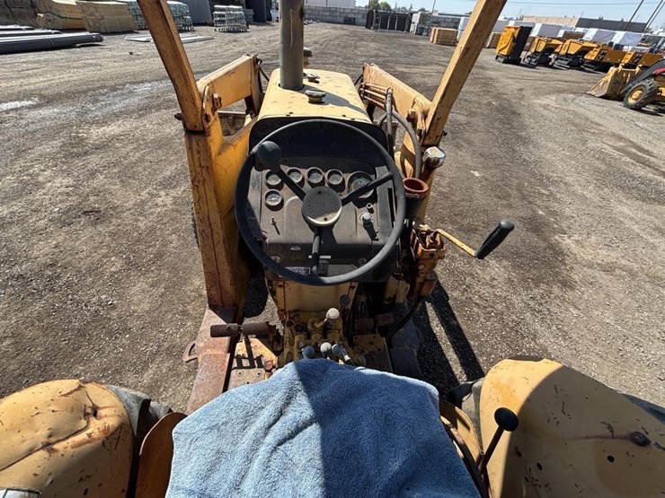 massey-ferguson-mf34a-image-31