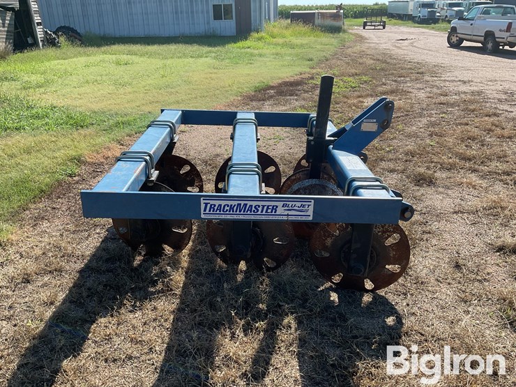 blu-jet-track-master-image-4