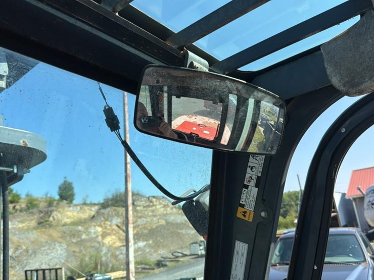 #165-•-2017-heli-americas-cpcd100-forklift-image-42
