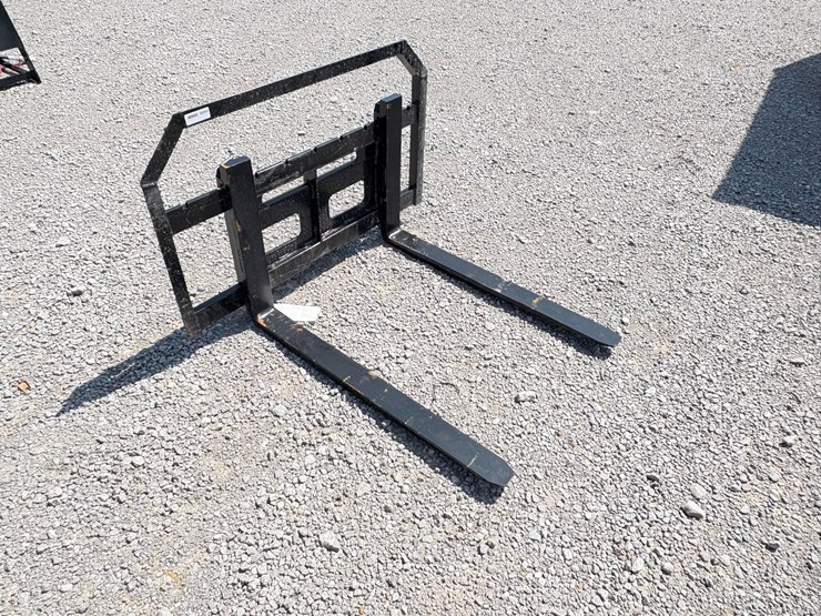 #28504-•-pallet-fork-image-2