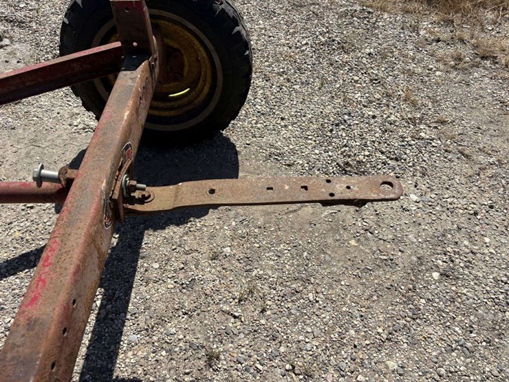 lindsay-4-wheel-gear,-rear-hitch-image-10