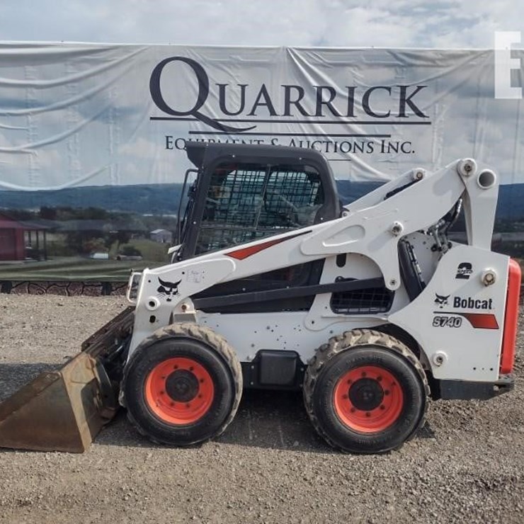 2022 BOBCAT S740