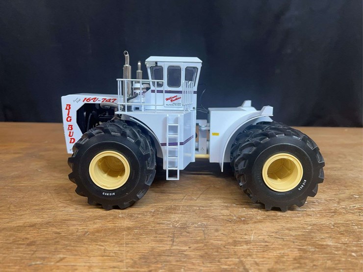 1/32-big-bud-16v-747-field-nib-dcp-image-3