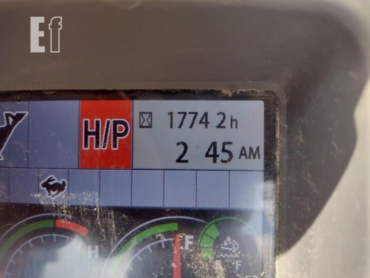 2019-deere-135g-image-6