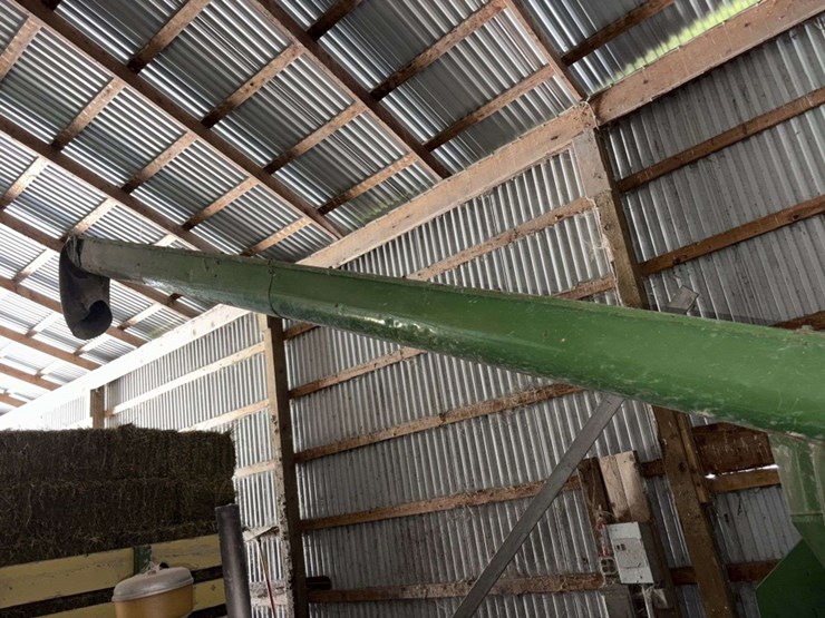 john-deere-700-image-13