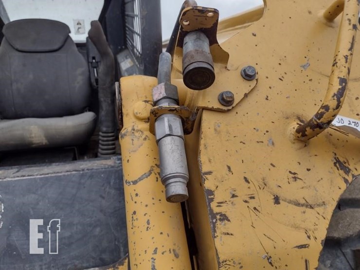 john-deere-270-image-15