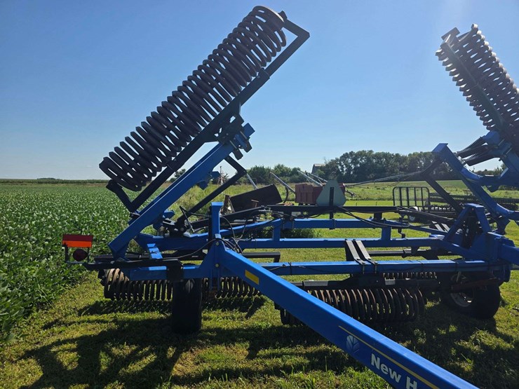 new-holland-sg110-image-26