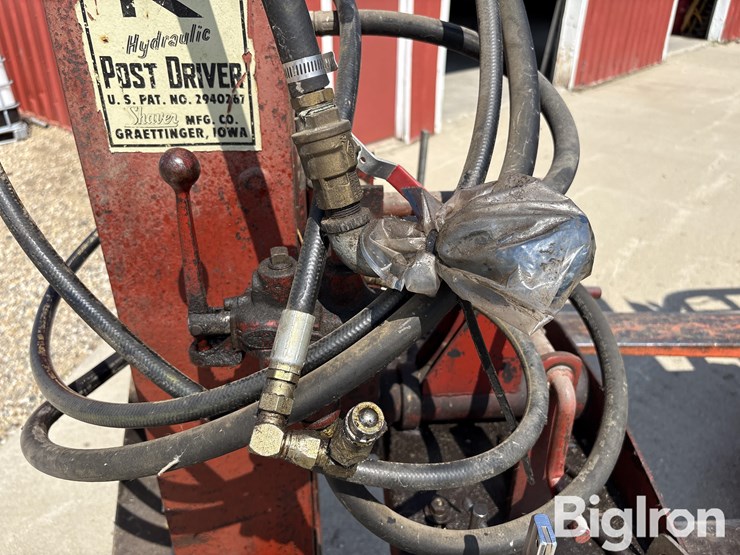 shaver-hydraulic-post-pounder-image-12