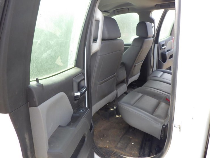 2016-chevrolet-1500-image-8