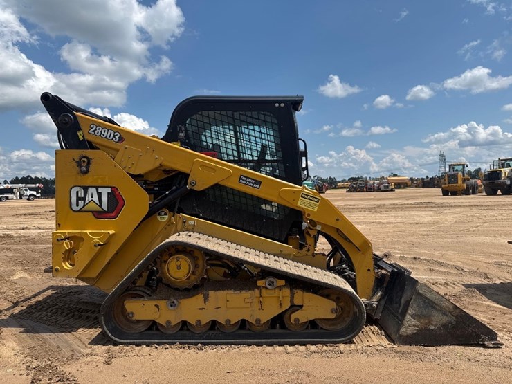 2021-caterpillar-289d3-image-5