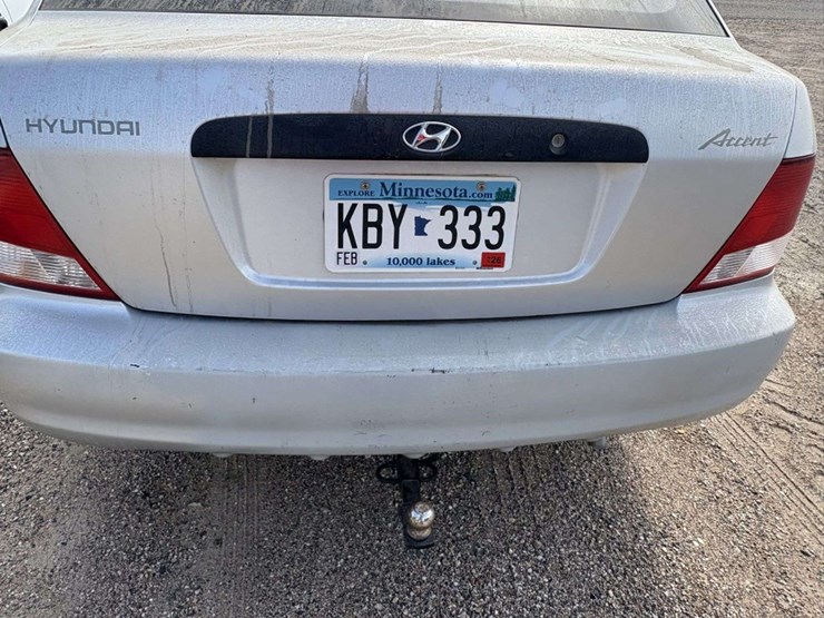 2000-hyundai-accent,-2-door,-175/70r13-tires,-5-speed-manual,-cloth,-receiver-hitch,-161058-miles,-t-image-25
