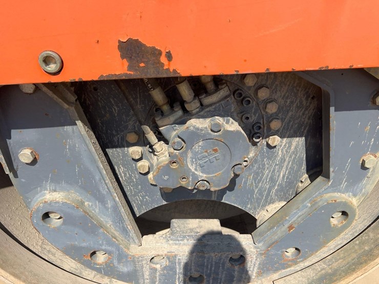 2006-hamm-hd120hv-image-17