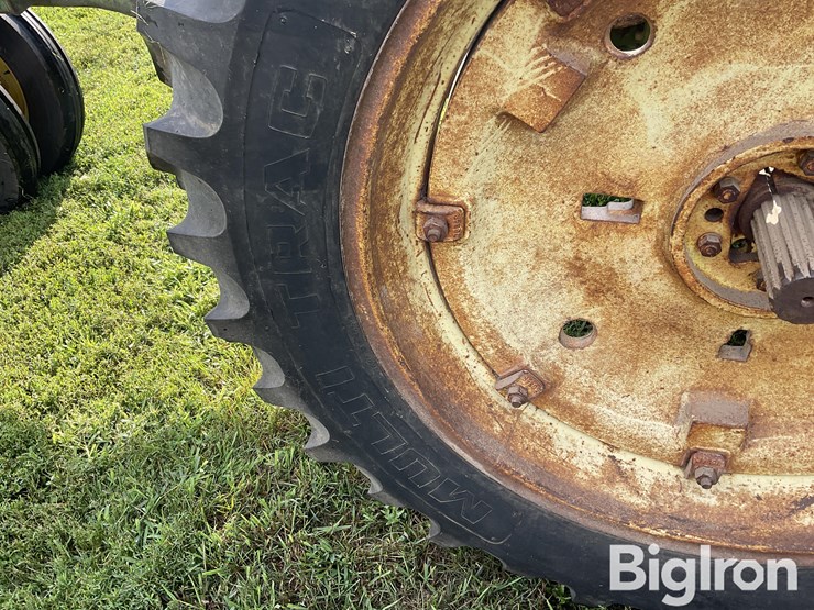 1951-john-deere-model-a-image-11