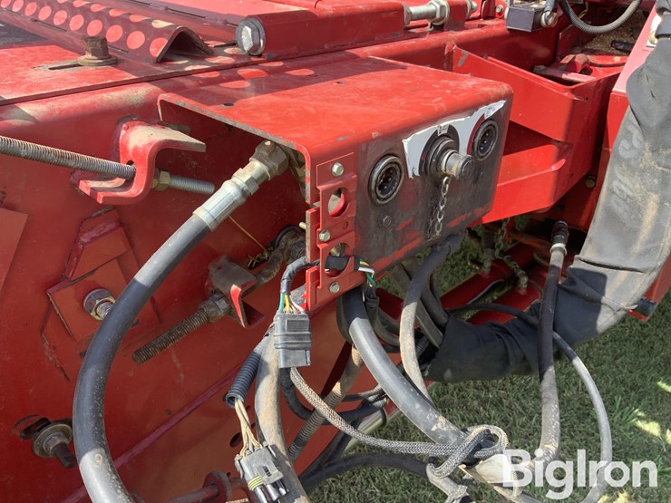 2006-case-ih-2388-image-10