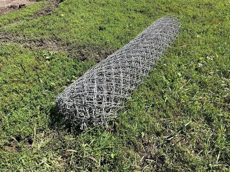 approx-16ft-of-metal-chain-fence-image-1