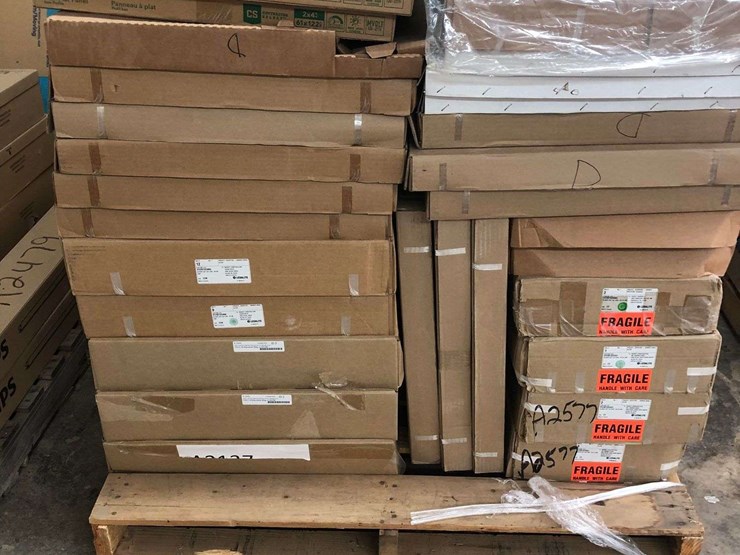 large-pallet-of-misc-led-light-fixtures-image-7