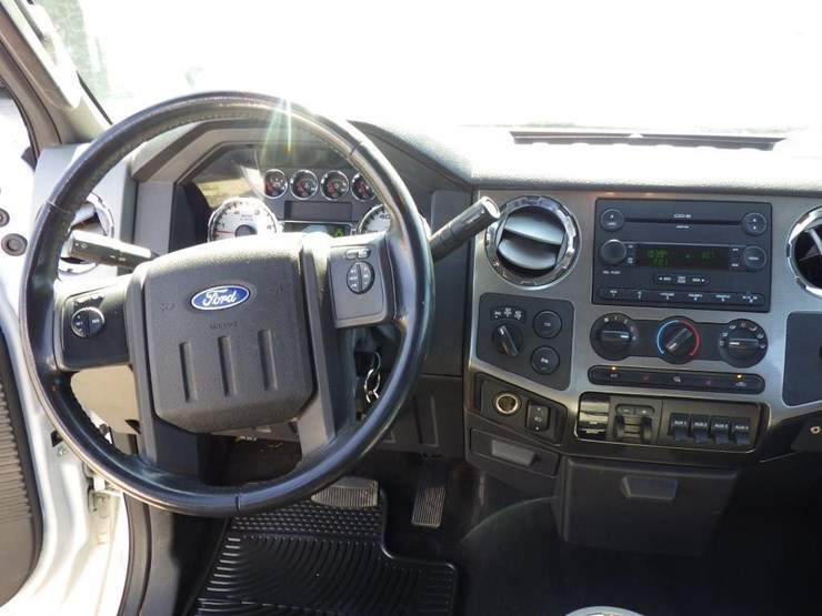 2008-ford-f250-image-9
