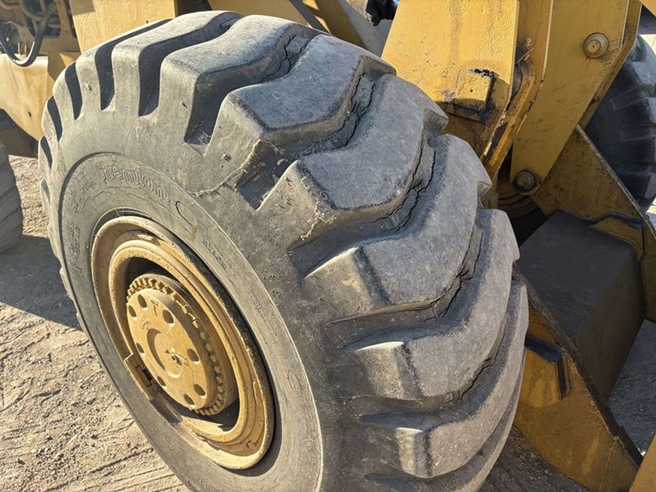allis-chalmers-745-wheel-loader,-23.5-25-tires,-20-ply-fronts,-16-ply-rears,-115”-material-bucket,-w-image-18